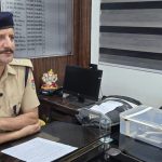 खानपुर पुलिस ने दबोचा अवैध असलहा सप्लायर, साथी फरार