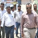 सिवरेज कार्य हेतु चल रहे निर्माण कार्यों का जिलाधिकारी मयूर दीक्षित ने किया निरीक्षण