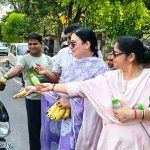 गर्मी में प्यासे व्यक्ति को फल और शीतल पेय पिलाना बड़ा पुण्य का कार्य: रश्मि चौधरी