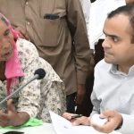 डीएम के जनता दरबार में पहुंची 65 समस्याएं, 32 का मौके पर निस्तारण