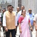 मुख्य सचिव आनंद बर्द्धन ने किया टिहरी गढ़वाल क्षेत्रांतर्गत तपोवन स्थित बजरंग सेतु का स्थलीय निरीक्षण