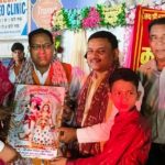 श्रीराधा रानी की शोभायात्रा का शहर में जगह-जगह पर फूल वर्षा कर किया गया स्वागत