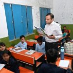 शिक्षा व्यवस्था को सुदृढ़ करने के लिए जिलाधिकारी मयूर दीक्षित प्रयासरत