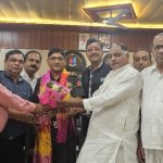 अशासकीय विद्यालयों के प्रतिनिधिमंडल ने की एनसीसी कमांडिंग ऑफिसर से मुलाकात